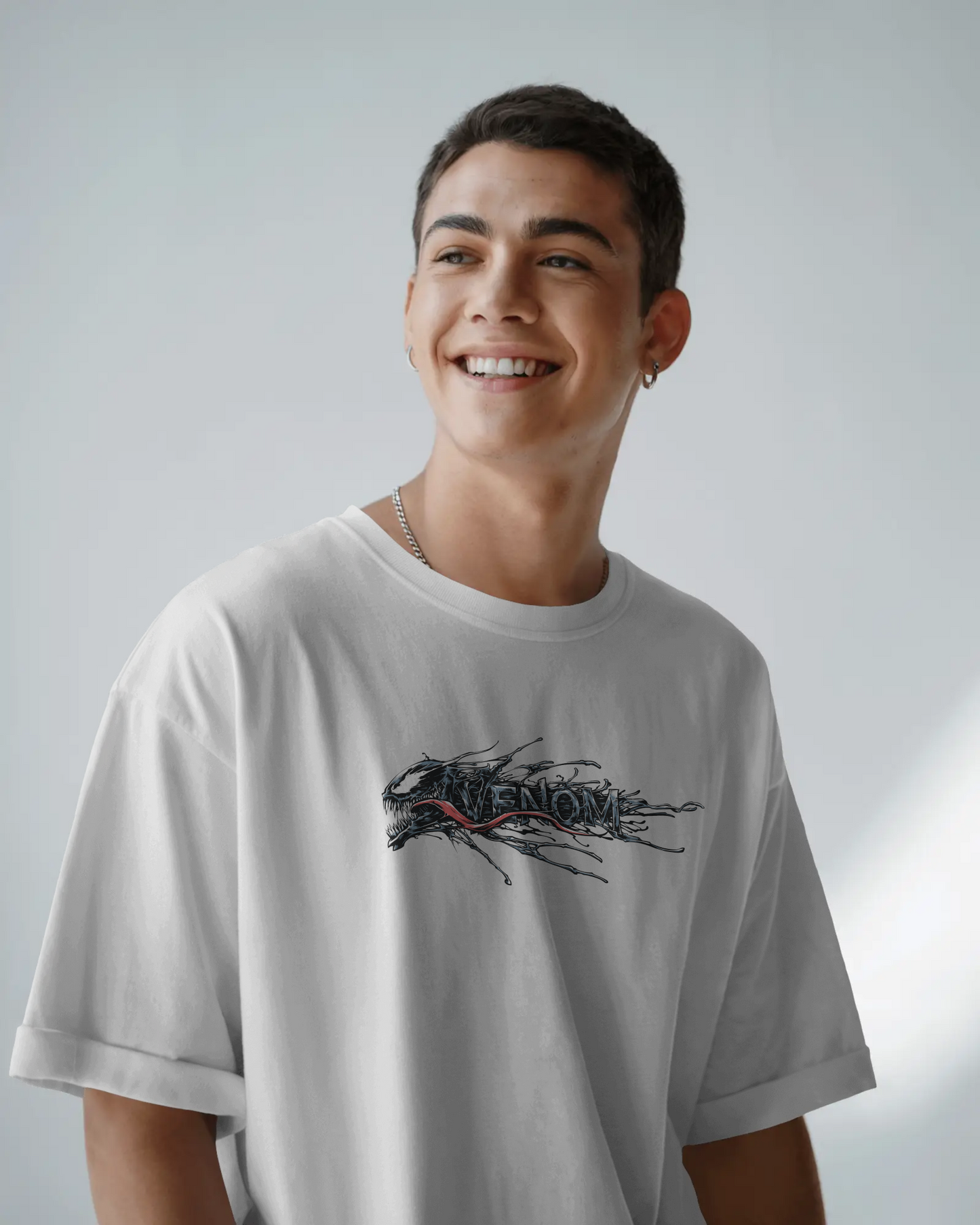 VENOM VIBE | Oversized Streetwear Tee – Dark Aesthetic Edition