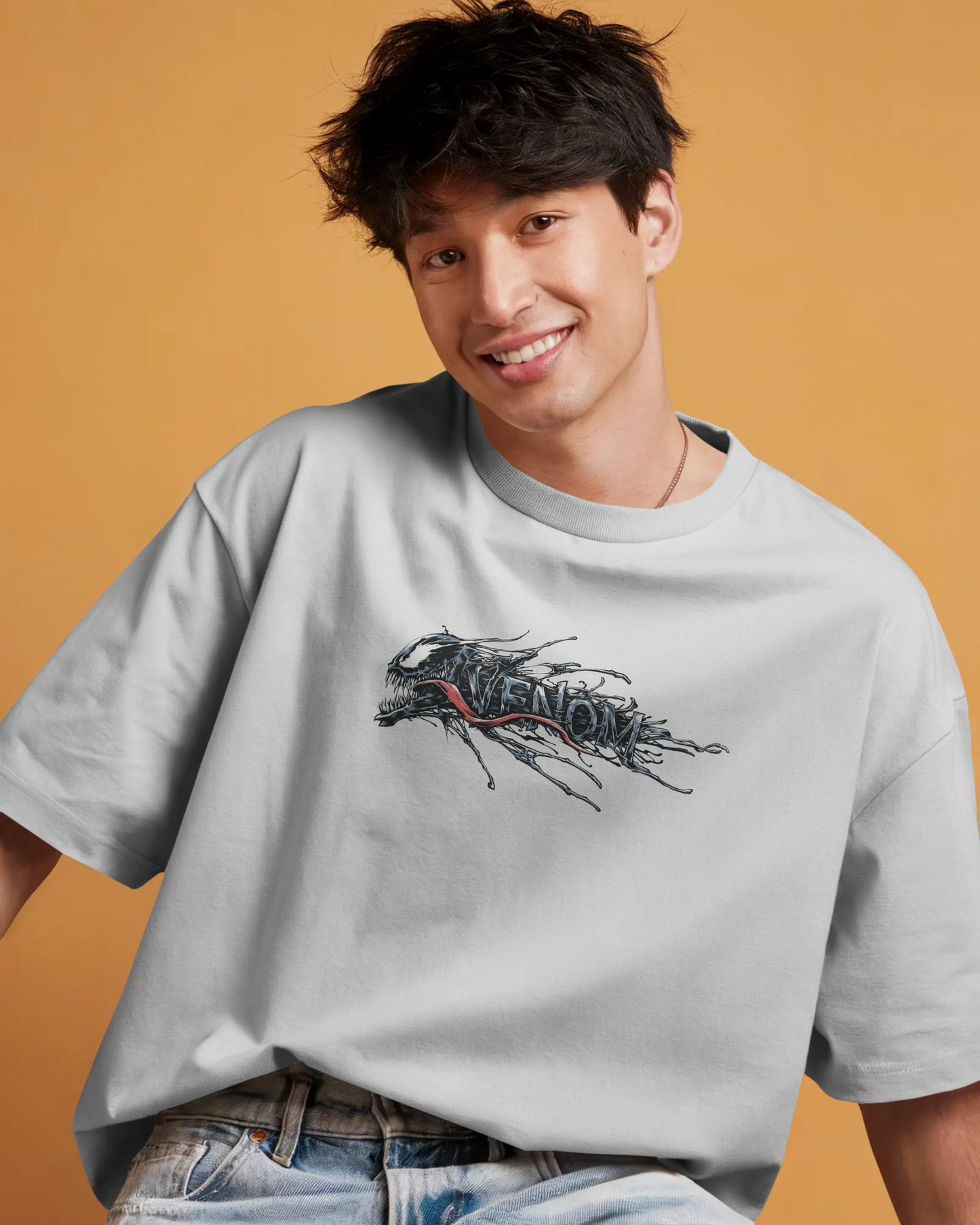 VENOM VIBE | Oversized Streetwear Tee – Dark Aesthetic Edition